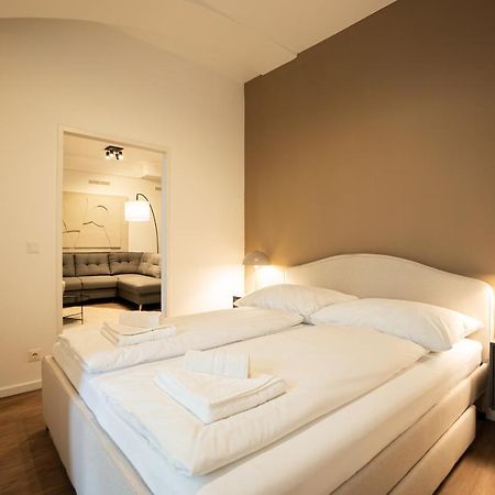 Stylish Apartment With Dedicated Working Space And Super King-Size Bed Located Between City Centre And Donau River Vienna Luaran gambar