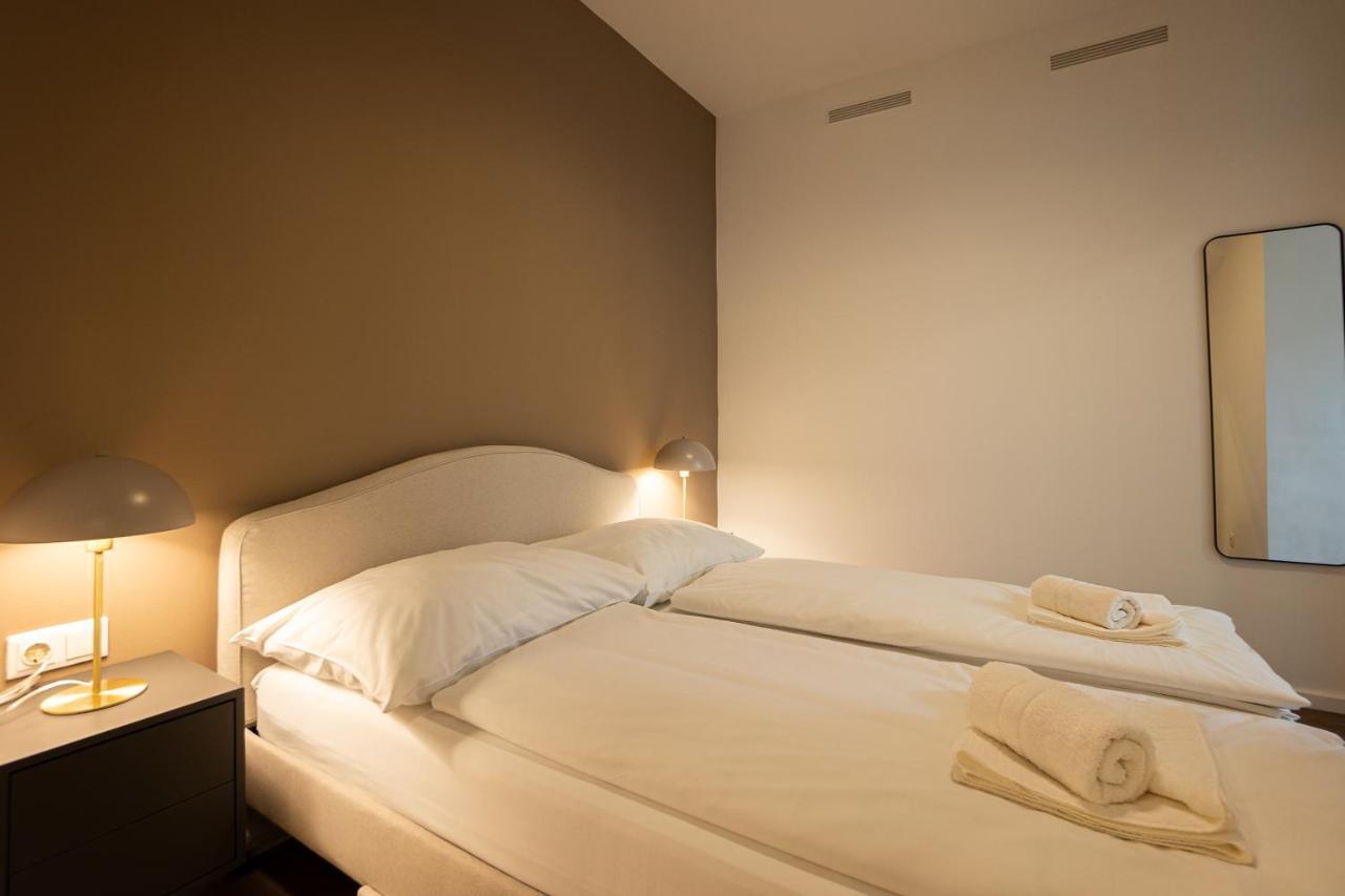 Stylish Apartment With Dedicated Working Space And Super King-Size Bed Located Between City Centre And Donau River Vienna Luaran gambar