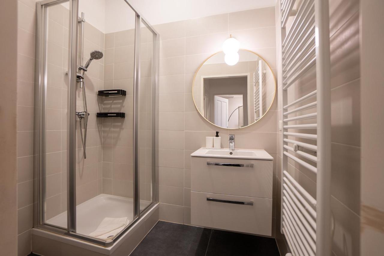 Stylish Apartment With Dedicated Working Space And Super King-Size Bed Located Between City Centre And Donau River Vienna Luaran gambar